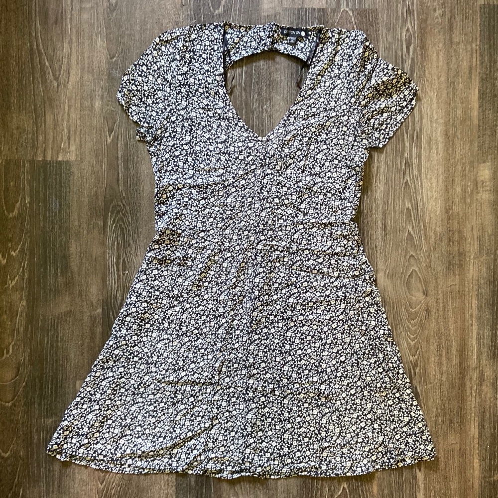 Black and white floral print dress